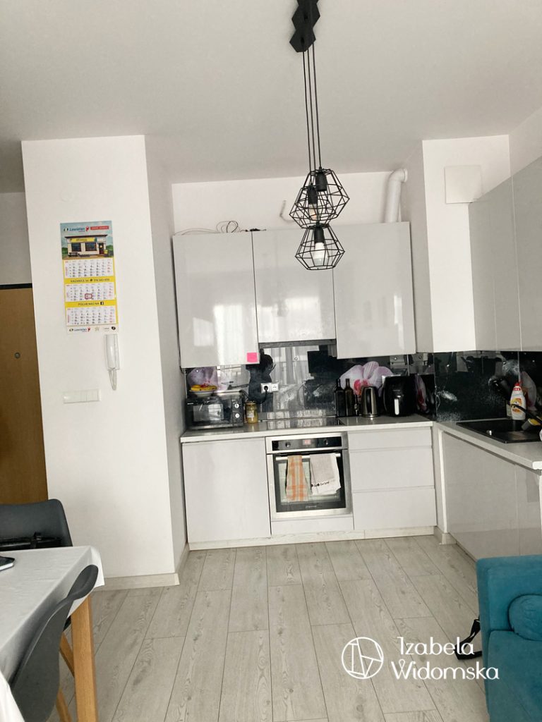 Metamorfoza mieszkania 40 m² w Wilanowie (przed) | Harmonia Dobre życie Dopasowanie | Projekt wnętrza architekt Izabela Widomska